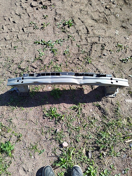 Opel Vectra puskurinrauta