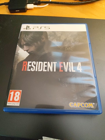 Resident Evil 4 PS5 -peli