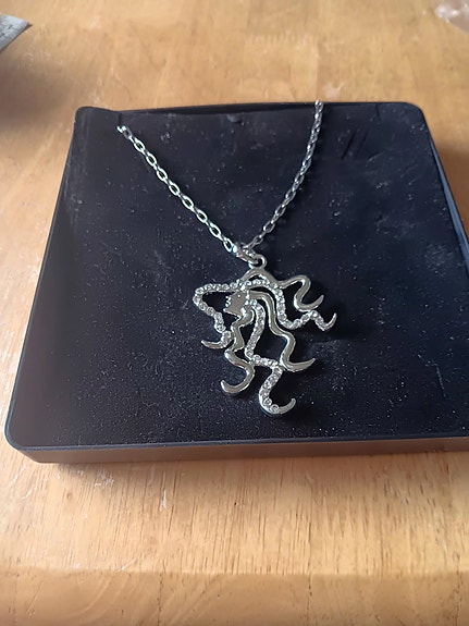 Hydra "kristalli" kaulakoru