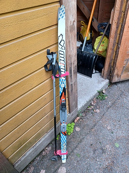 Karhu lasten suksipaketti siteillä