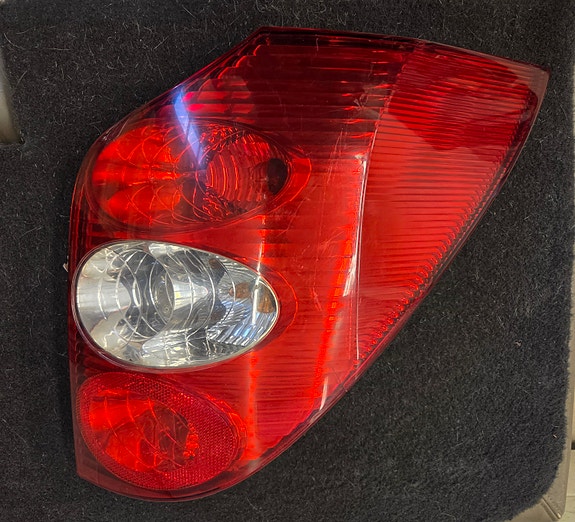 Renault Laguna II Break oikea takavalo