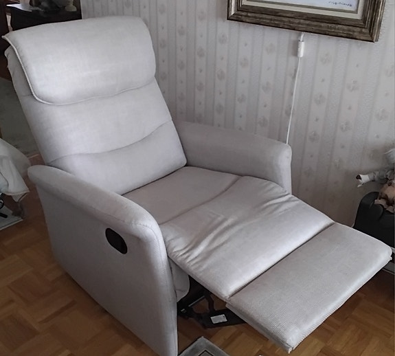 Hienot lepotuolit 2 kpl