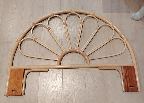 Sängynpääty 120 cm