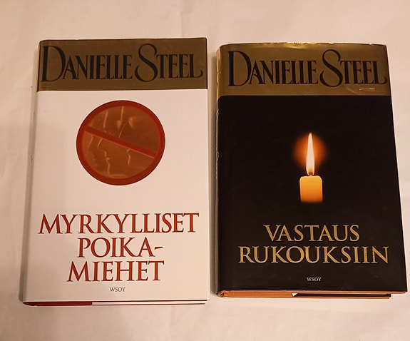 Danielle Steel kirjat 2 kpl