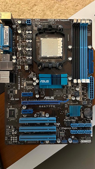 Asus M4A77TD emolevy AM3