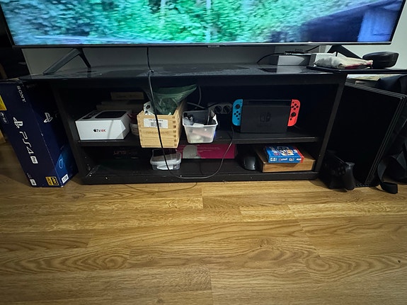 Tv stand fit for 65” TV