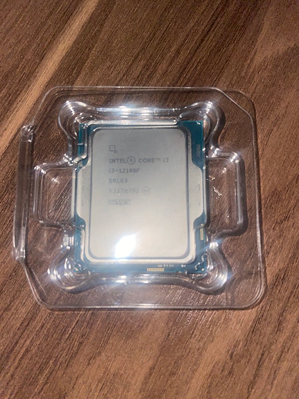 Intel I3-12100f