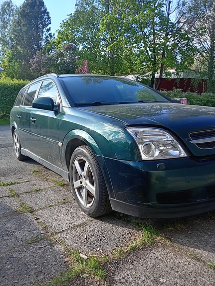 Opel vectra 2.2 bensa automaatti osina todella halvat osat.