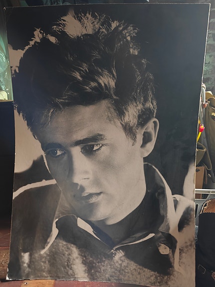 James Dean taulu