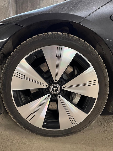Vanteet 4kpl Mercedes-Benz OEM 21" Aero EQS V297 + Goodyear renkaat