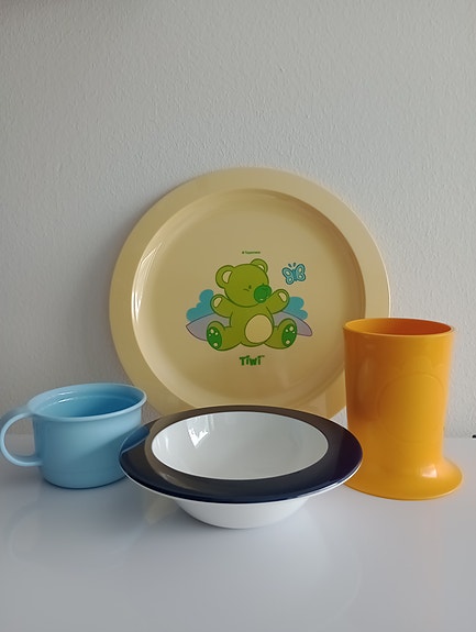 Tupperware lasten astiat
