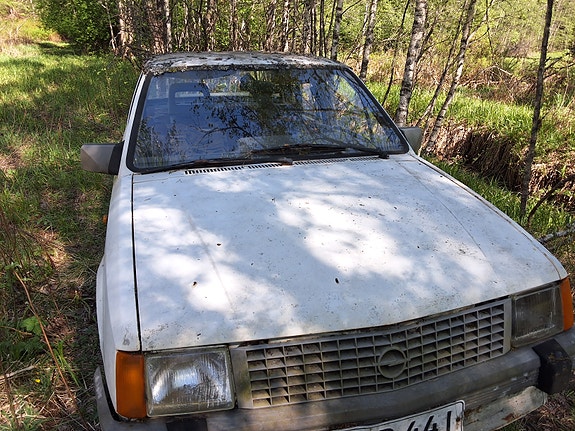 Opel corsa varaosia