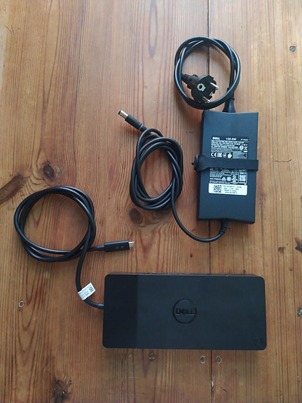 💥🖥️🔌 Dell WD19 USB-C Telakka + 130W – Kytke vain yksi johto ja anna palaa!