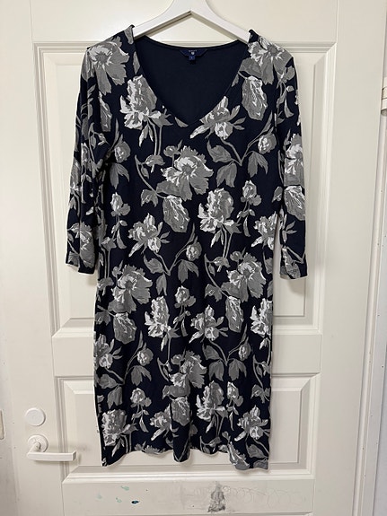 Gant mekko, L