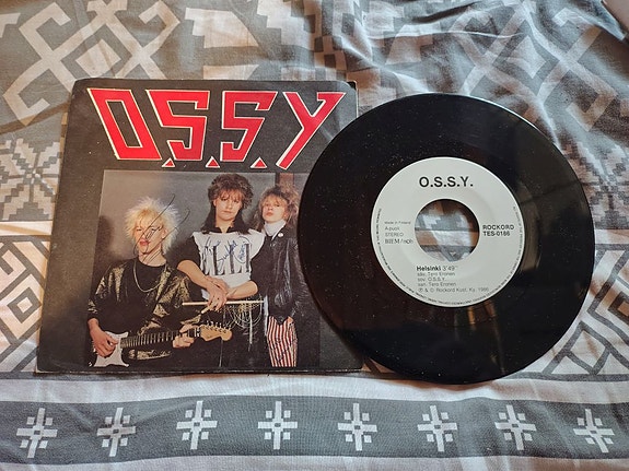 O.S.S.Y. Helsinkiin 7"