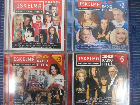 Iskelmä 20 Radiohittiä, Iskelmägaala, Suomi Soittaa kokoelmia