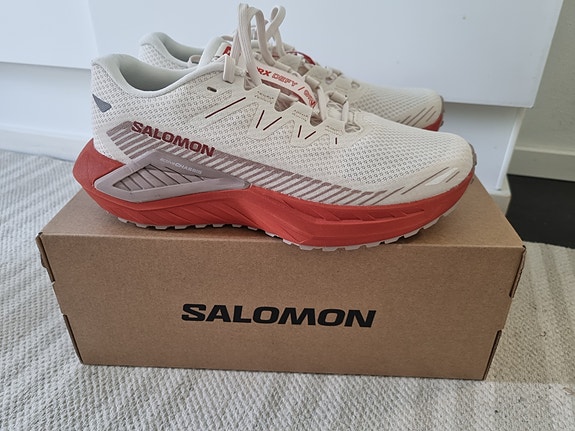 Salomon DRX juoksukengät koko 39 1/3 beige