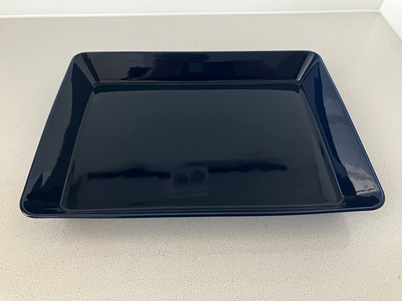 IITTALA TEEMA tarjoiluvati suuri tummansininen