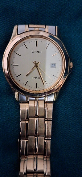 Citizen rannekello miehille metallirannekkeella