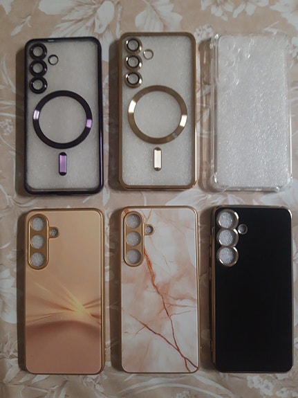 Uusia takakuoria Samsung S25 malliin
