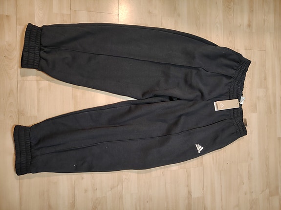 Myynti adidas naisten collegehousut koko L