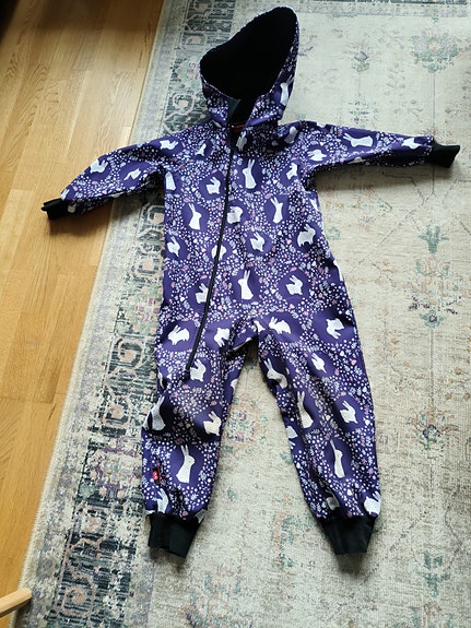 Softshell haalari