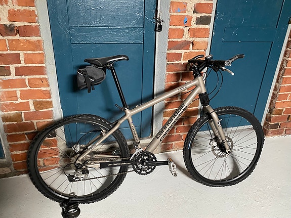 Todella upea Cannondale maastopyörä