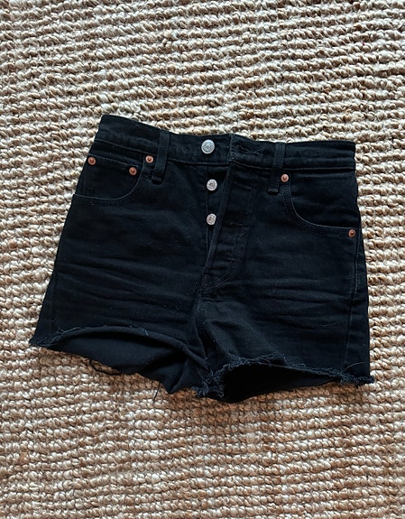 Levis farkkushortsit