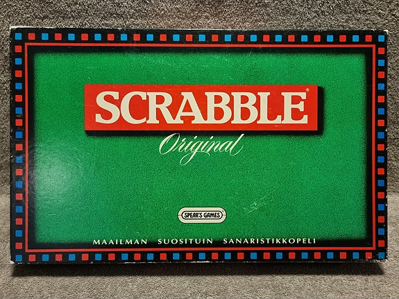 SCRABBLE sanapeli