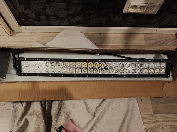 144W LED-lisävalo autoon