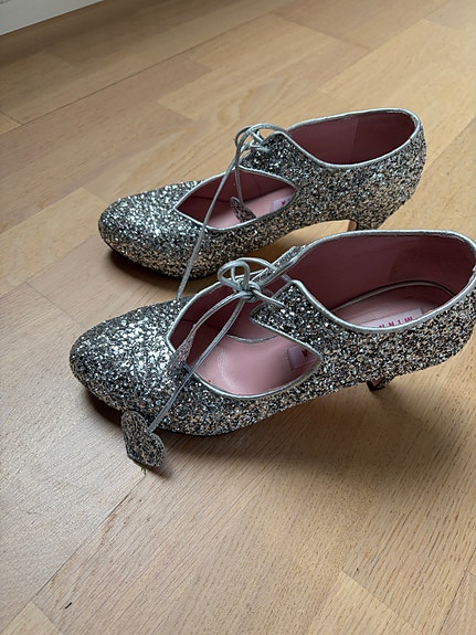 Parikan glitter kengät