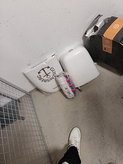 Gustavsberg wc-istuinkansi ja säiliö valkoinen