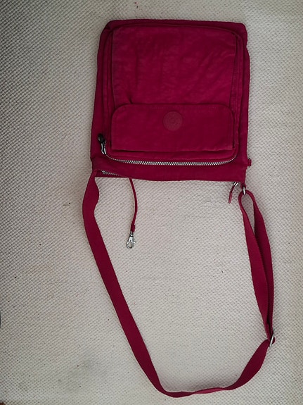 Kipling olkalaukku