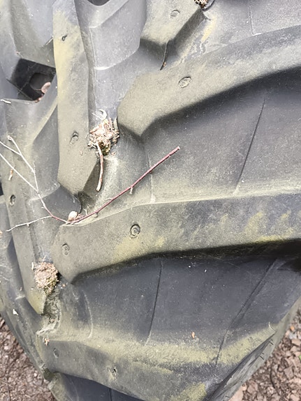 Traktorin renkaat Trelleborg 30" 2kpl