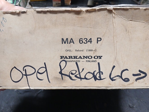 Opel Rekord ilmansuodatin