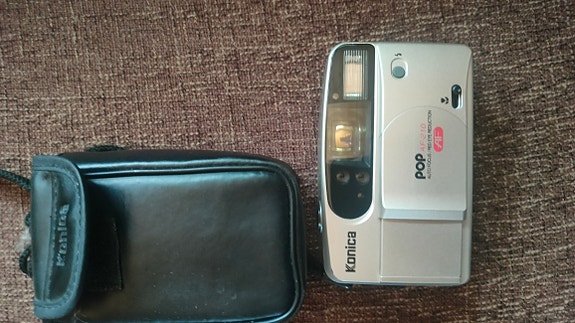Konica Pop filmikamera