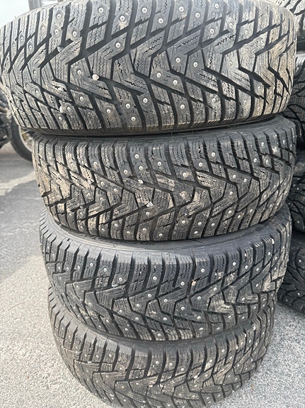 Nastarenkaat 185/60R15