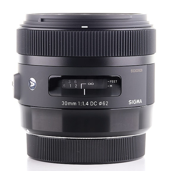 Sigma 30mm f/1.4 DC HSM Art -objektiivi (Canon EF-S) (käytetty)