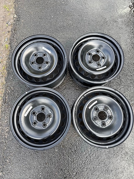 Uudet VW Crafter teräs vanteet 16”