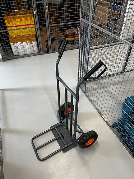 Nokkakärryt vuokralle – 200 kg kantavuus