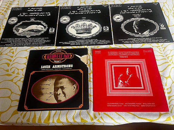 Louis Armstrong LP-levyjä kokoelma