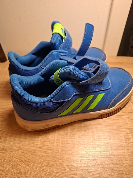 Adidas lasten lenkkarit