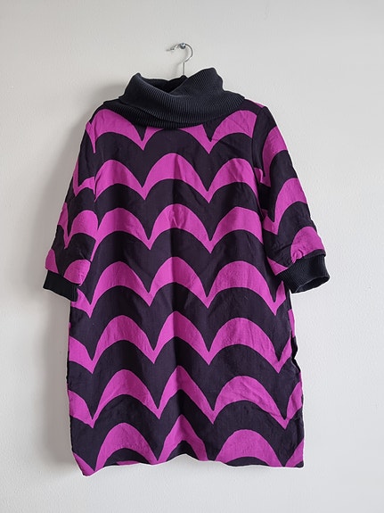 Marimekko samu-jussi koski silkkimekko