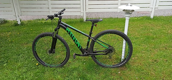 GHOST Kato 29”. Maastopyörä, HYVÄ