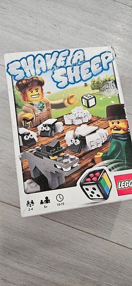 Lego peli