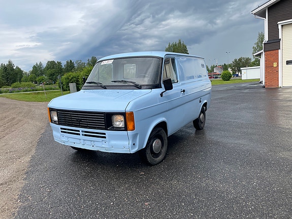 Ostetaan vanha nokka Transit mk2