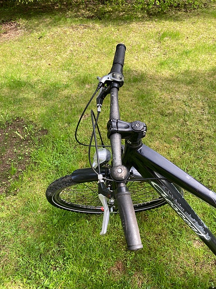 Crescent miesten pyörä 24" rengaskoko M-runko musta