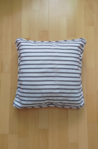Sohvatyynyn päällinen puuvillaa