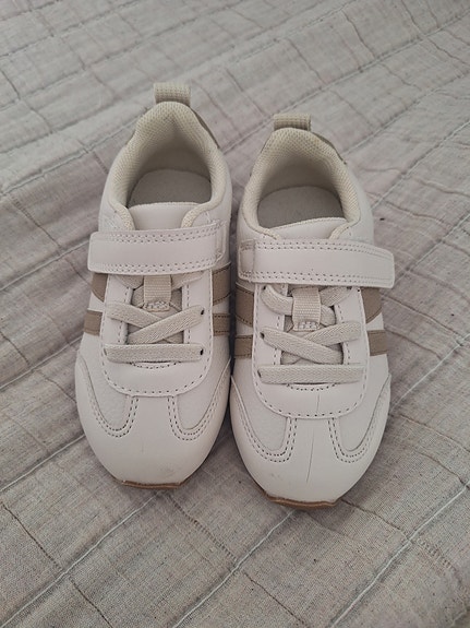 H&M kengät koko 22