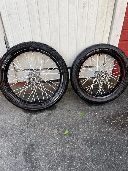 aprilia rx enskavanteet katukumeilla